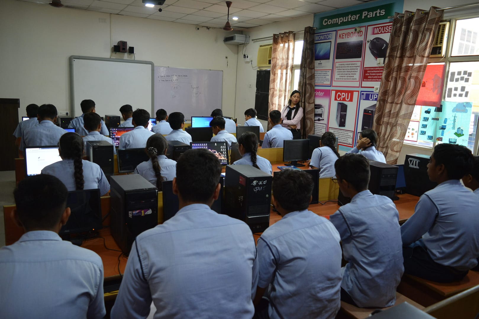 Students at SXHS in computer lab